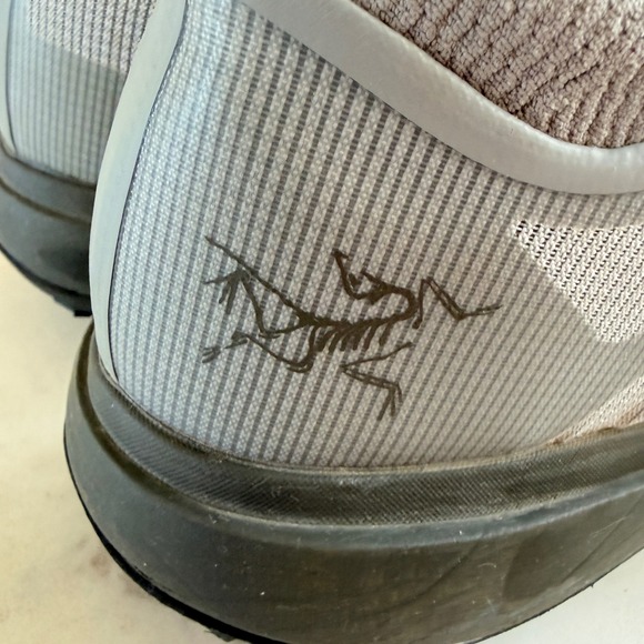 Arcteryx Sylan Mens Mountain Running Shoe Smoke Shark Grey 13 X000009023 2024 - Picture 11 of 16